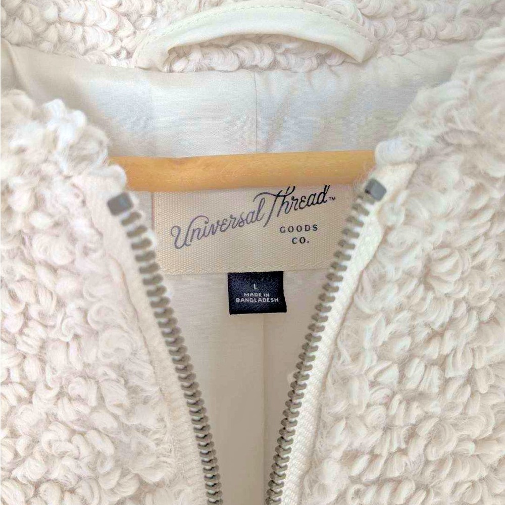 EUC Universal Thread Boucle jacket Large - Picture 2 of 3